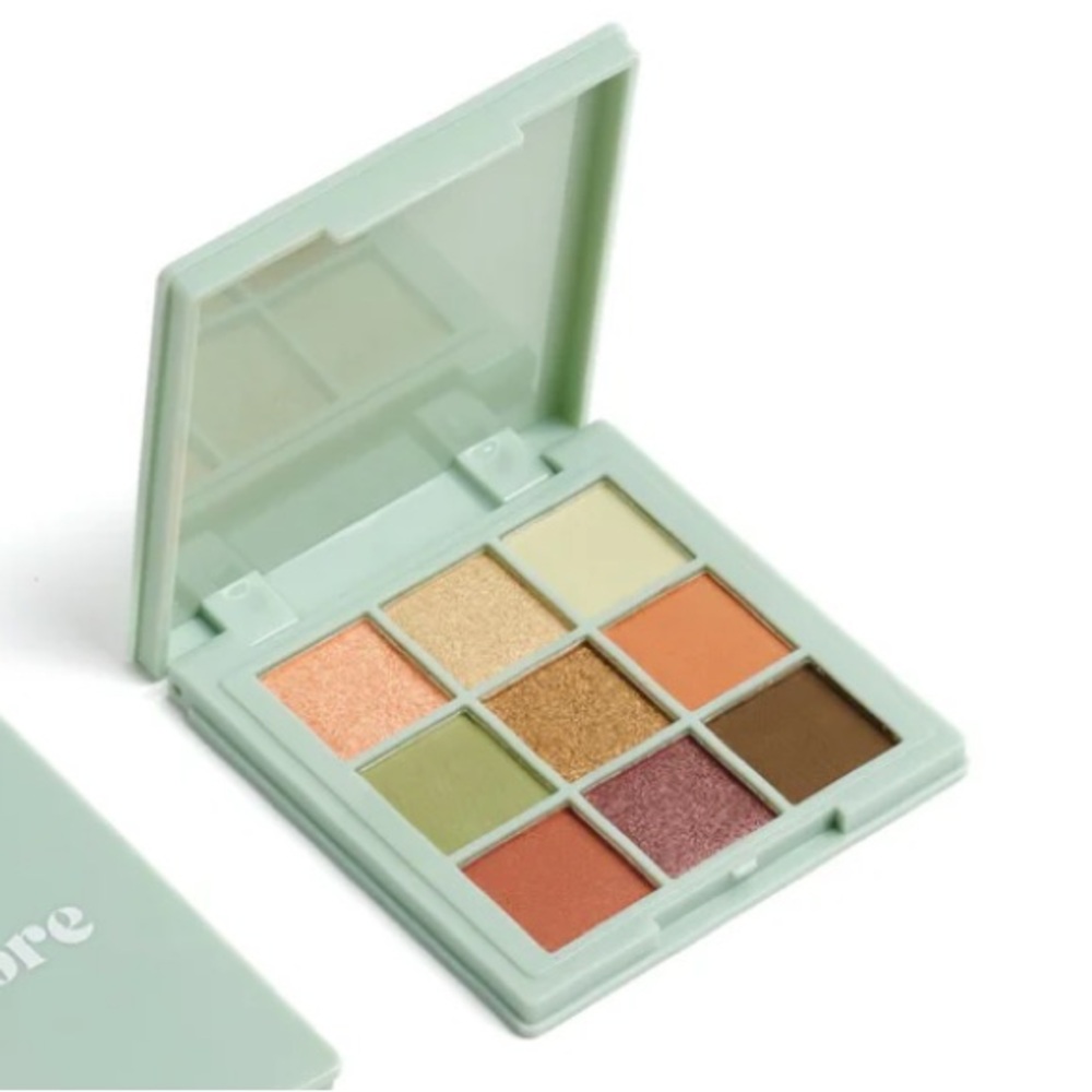 Glowcore Mystic Earth Eyeshadow Palette, 8.1g / 0.28 oz.